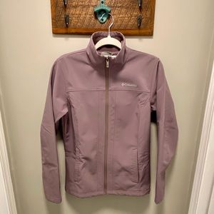 Women’s Columbia Soft Shell Jacket